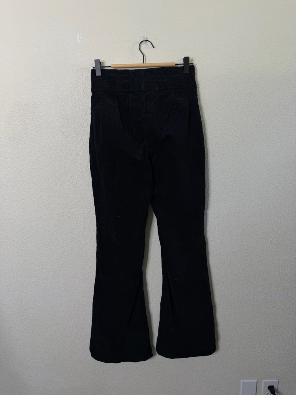 Free People We the Free Jayde Flare Leg Corduroy Pants Black Womens Size 29 - Picture 5 of 8